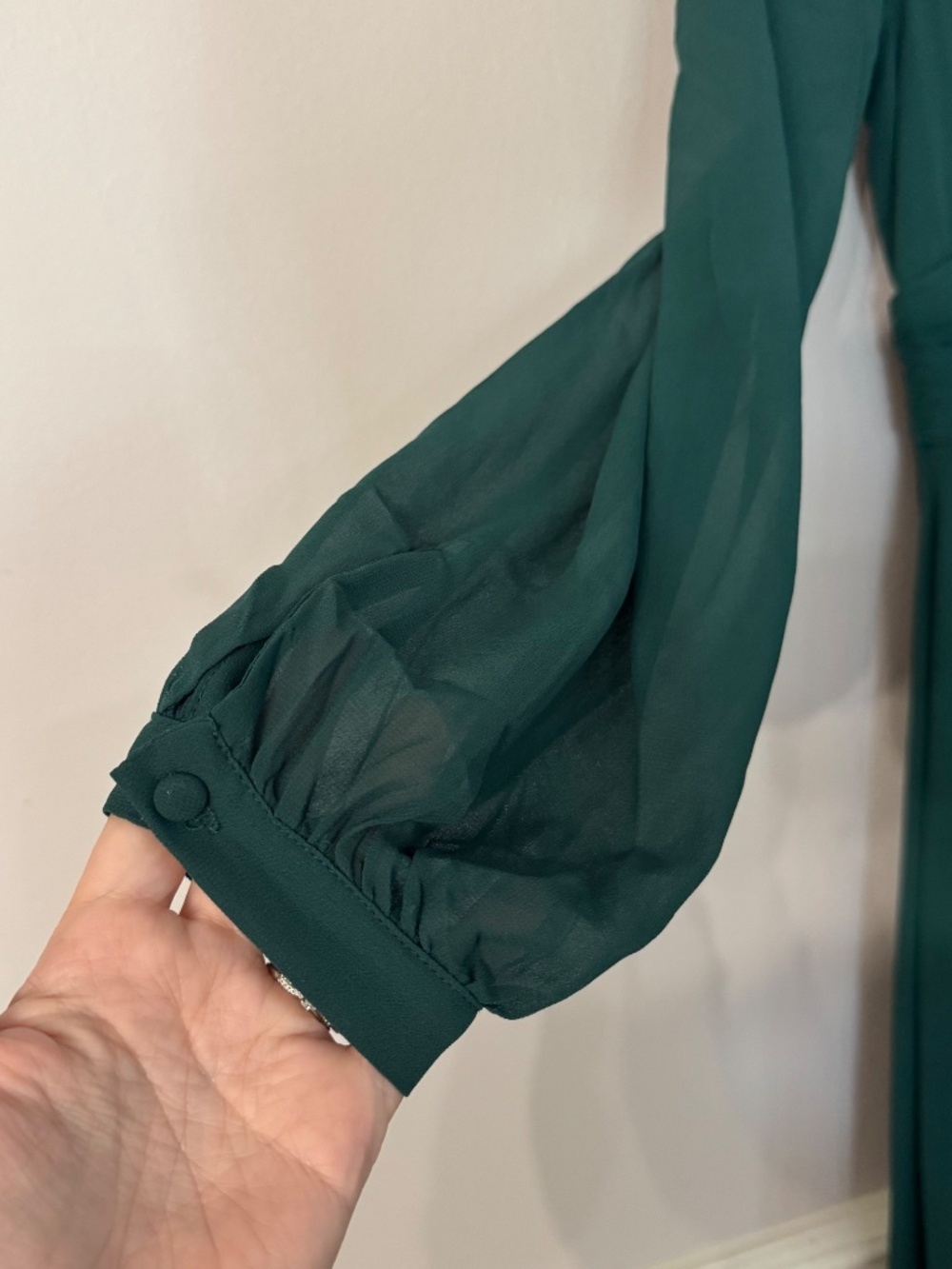 Lulus Women's Deep Green Long Sheer Sleeve V-Neck Peep Leg Maxi Dress Sz XS NWT - Picture 5 of 12